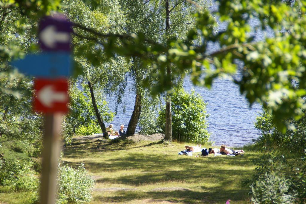 Roeksvamp 3 Villa Vastra Stensjo Buitenkant foto